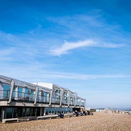 Amazing Beach Apartment Лэнсинг Экстерьер фото