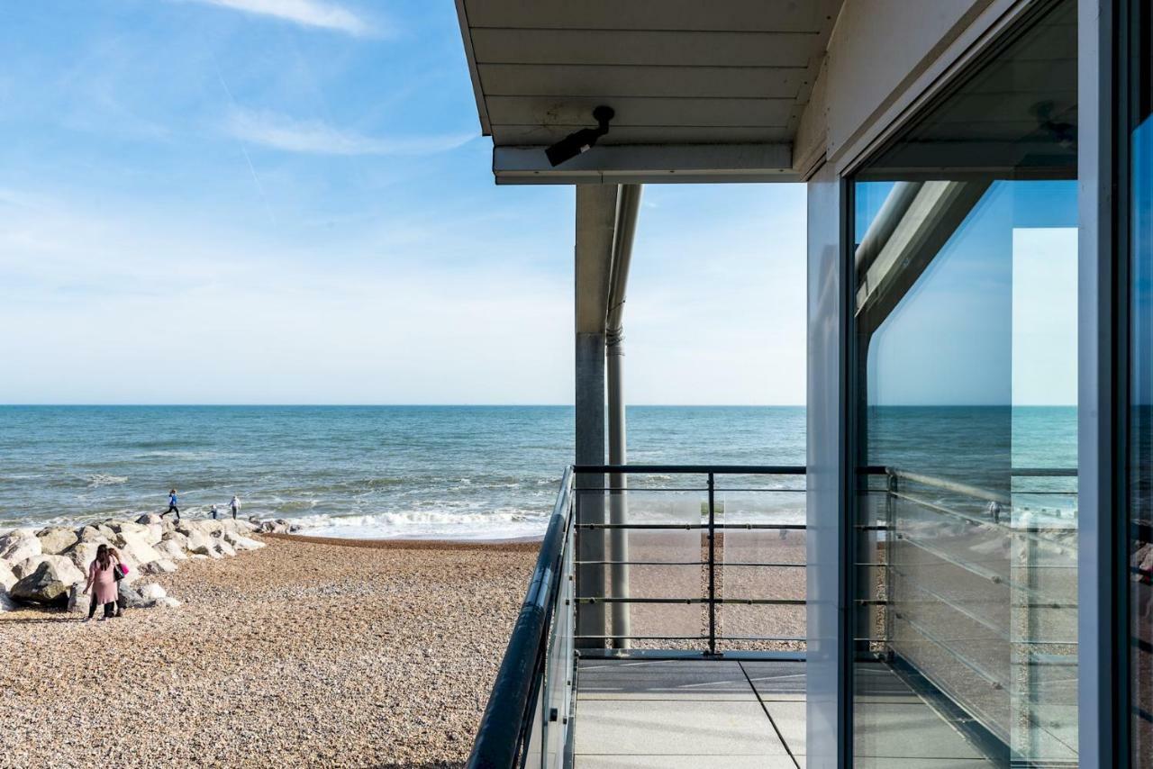 Amazing Beach Apartment Лэнсинг Экстерьер фото